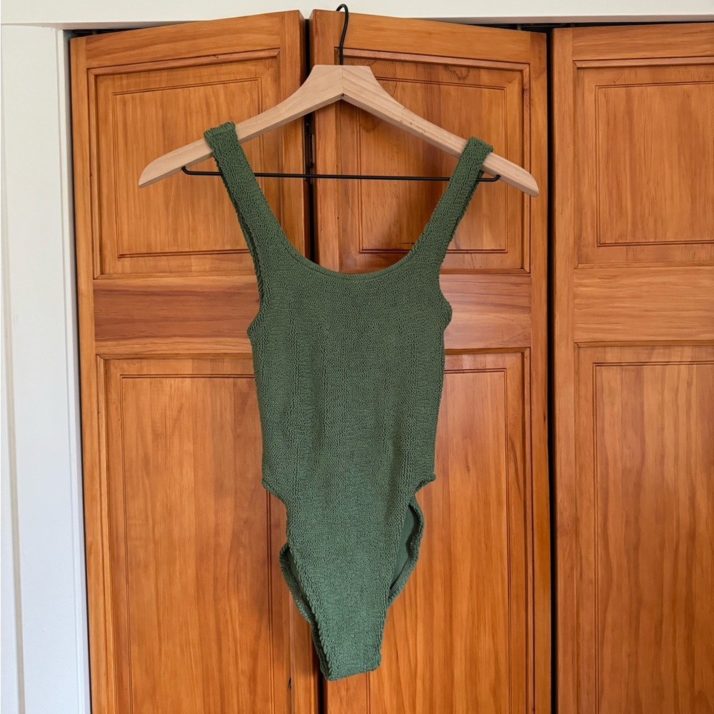 Youswim Aplomb One Piece Swimsuit